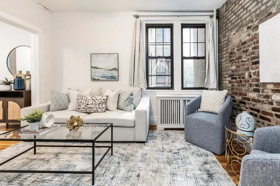 60 Queensberry St #8, Boston, MA 02215 - Image #3