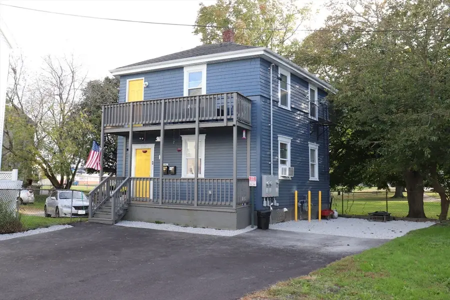 11 Palmer St, Fall River, MA 02724 - Image #3