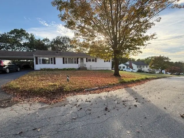 27 Mary Lou, Methuen, MA 01844 - #1