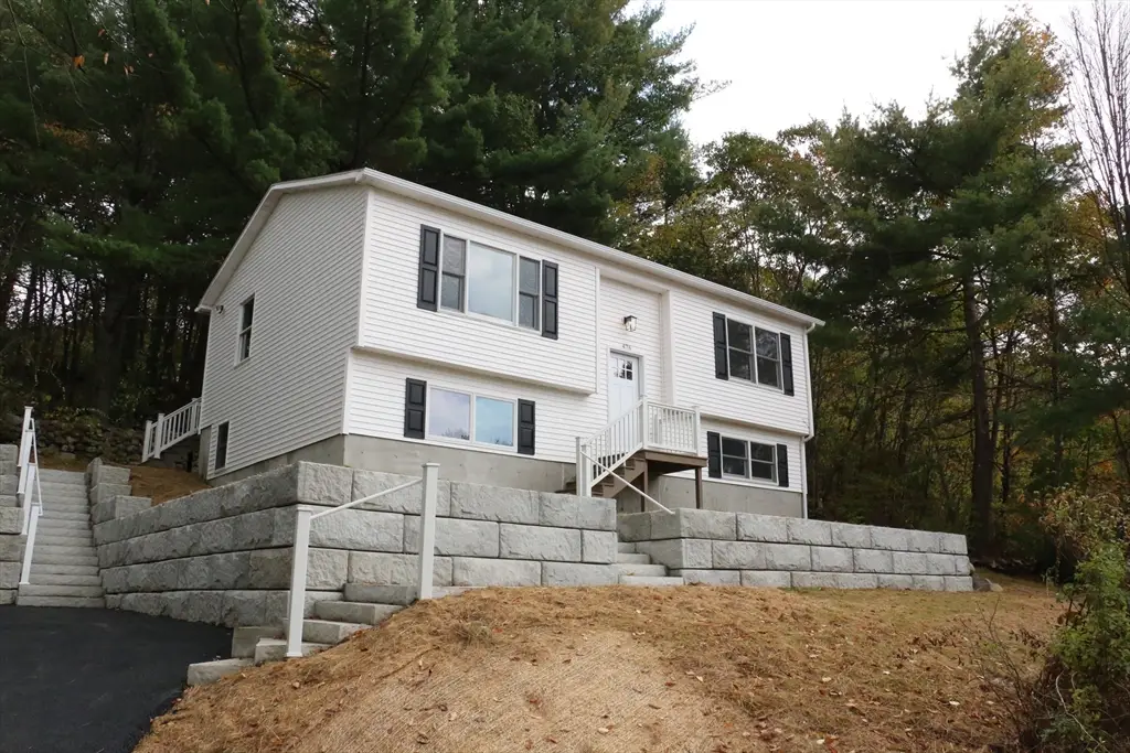 476 Cottage St, Athol, MA 01331 - Image #1