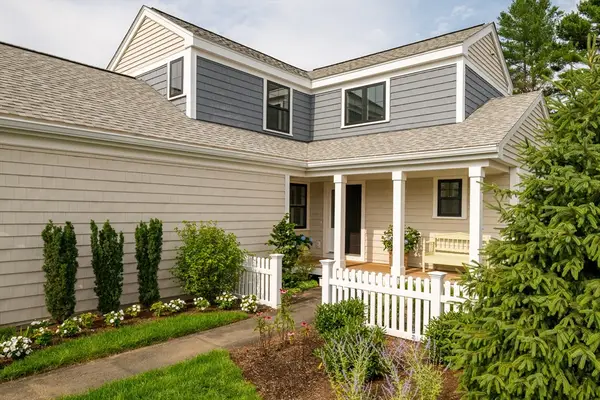 68 Bentgrass Mist #68, Plymouth, MA 02360