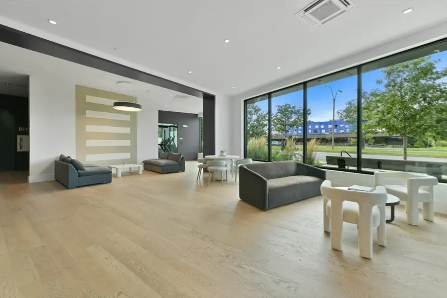 50 Leo M. Birmingham Parkway #605, Boston, MA 02135 - Image #2