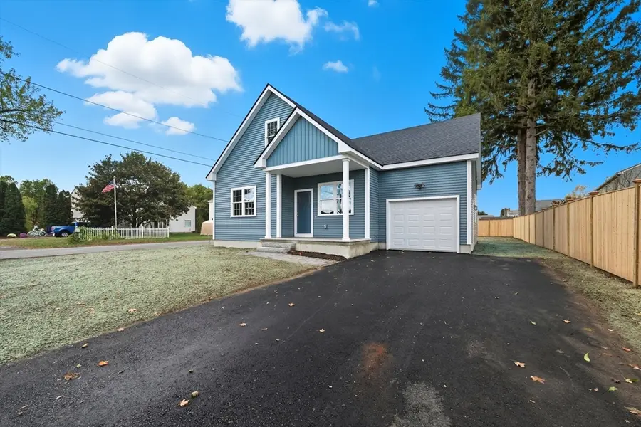 20 Willow St, Clinton, MA 01510 - #2