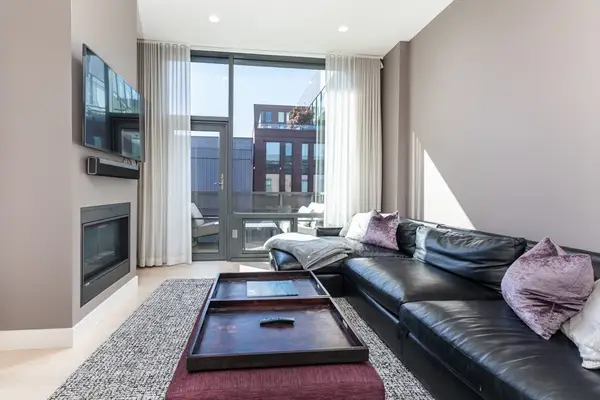 32 Traveler St #PH8, Boston, MA 02118