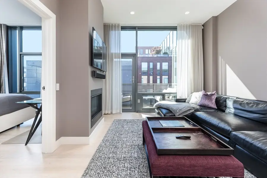 32 Traveler St #PH8, Boston, MA 02118 - Image #3