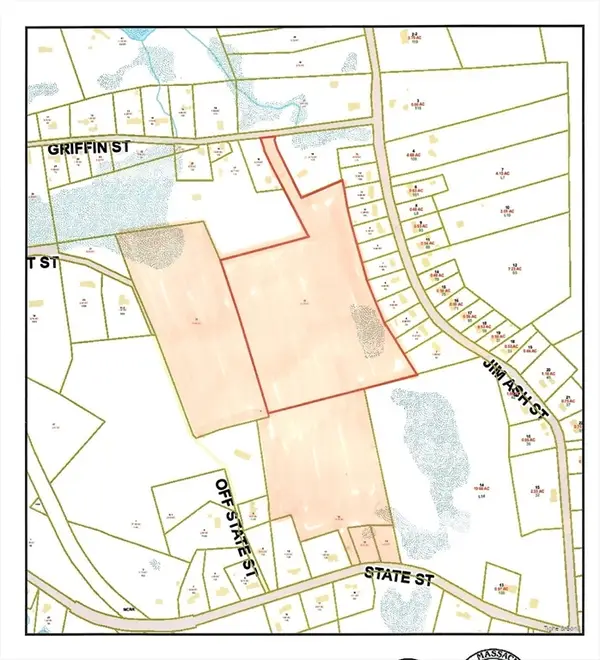 87-12 State St, Palmer, MA 01009