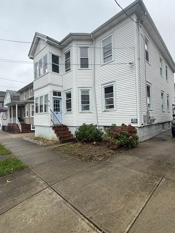 82 Query St, New Bedford, MA 02745 - #1