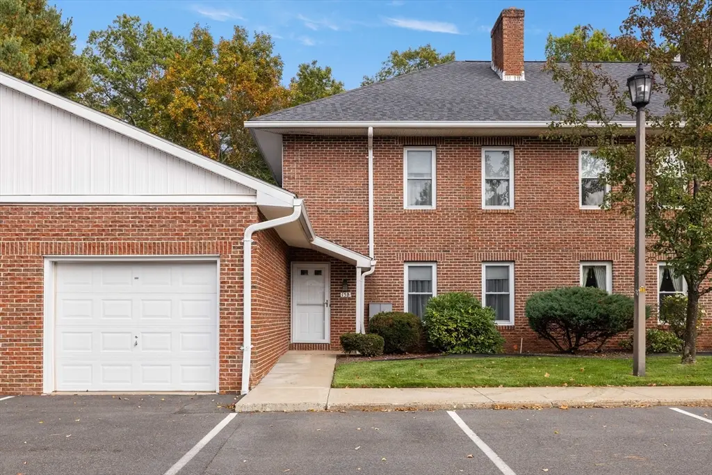 15 B Castle Hill Rd. #B, Agawam, MA 01001 - Image #1