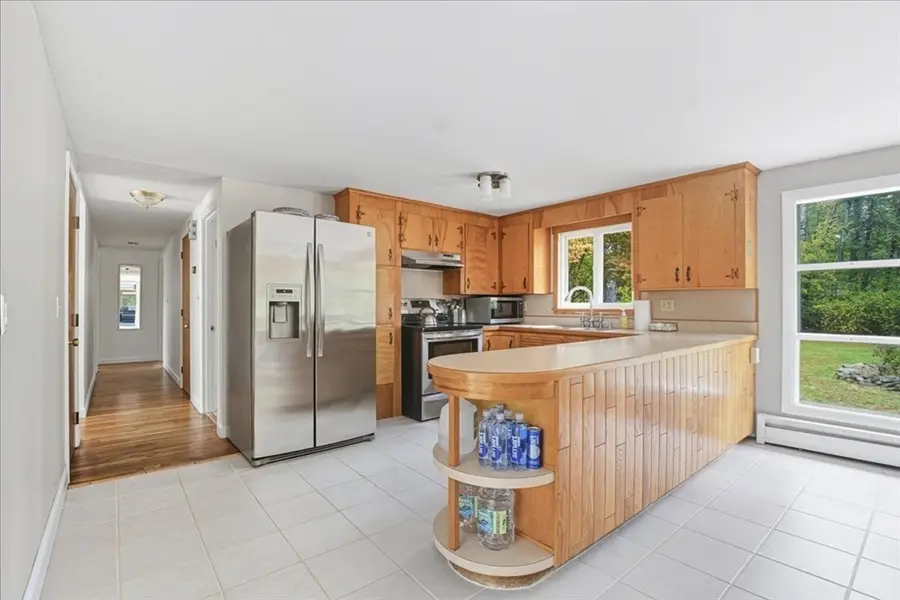 780 Old Plymouth St, Halifax, MA 02338 - Image #3