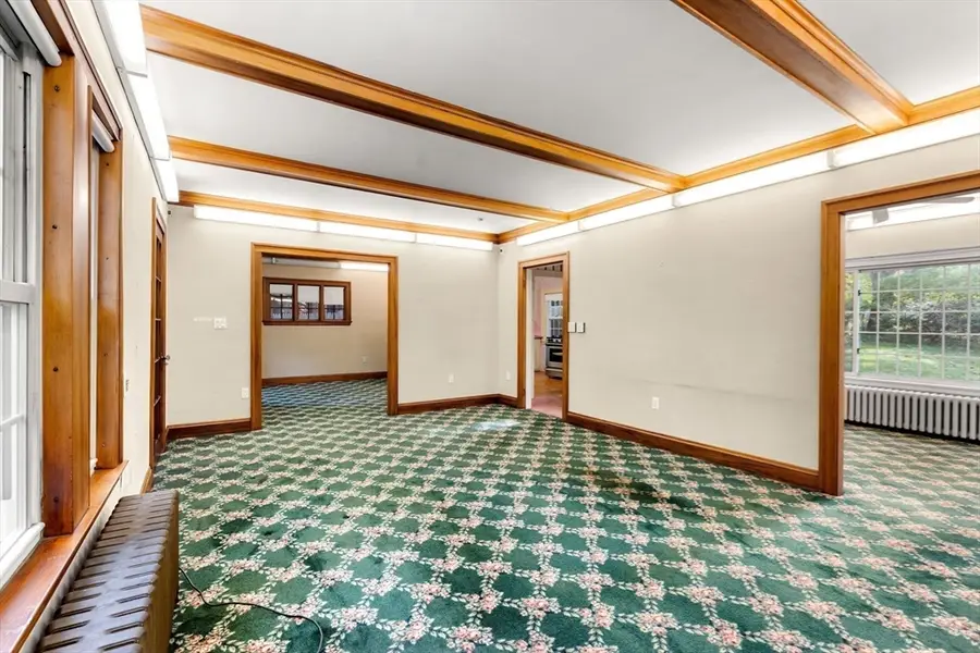 68 Vernon St, Newton, MA 02458 - #3