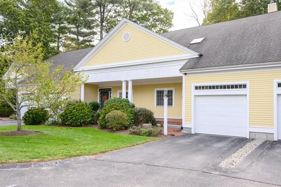 18 Whiting Lane #18, Hingham, MA 02043 - Image #2