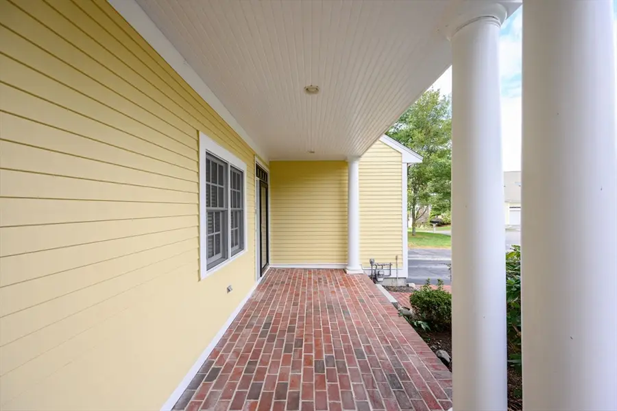 18 Whiting Lane #18, Hingham, MA 02043 - Image #3