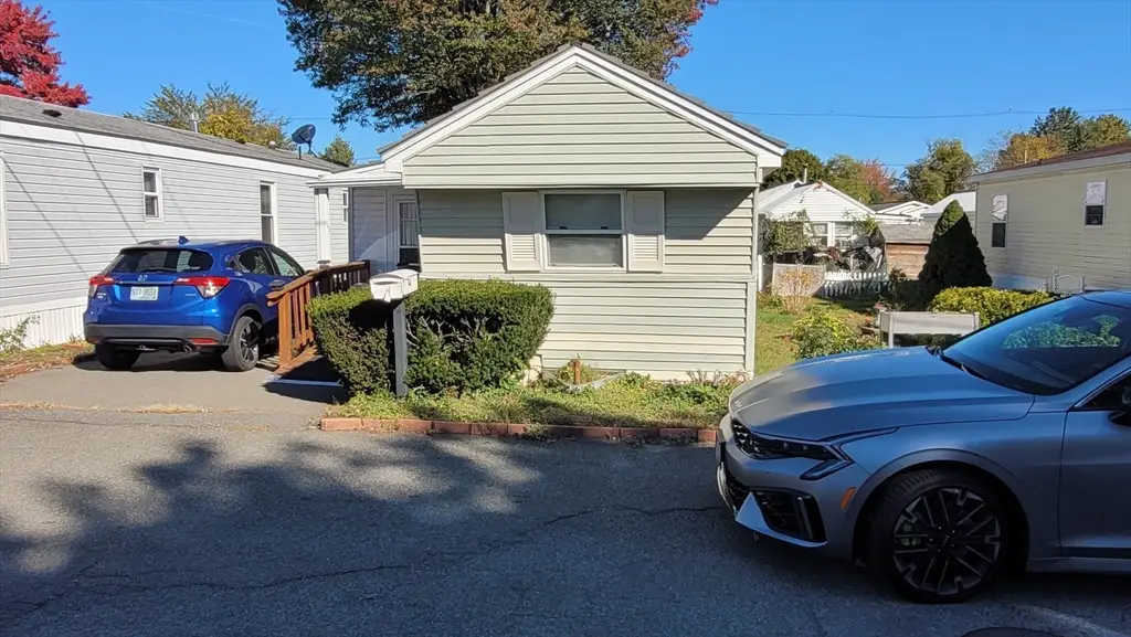 286 Newbury #52, Peabody, MA 01960 - Image #1