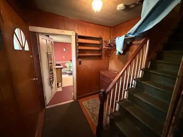 5 Old Coldbrook Rd, Barre, MA 01005