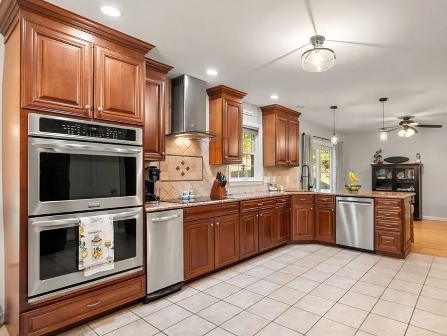 29 Charlotte Road, Ipswich, MA 01938 - Image #3