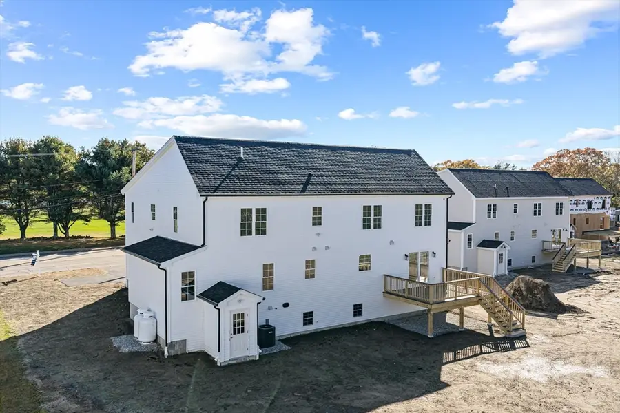 312 Old Westport Rd, Dartmouth, MA 02747 - Image #3