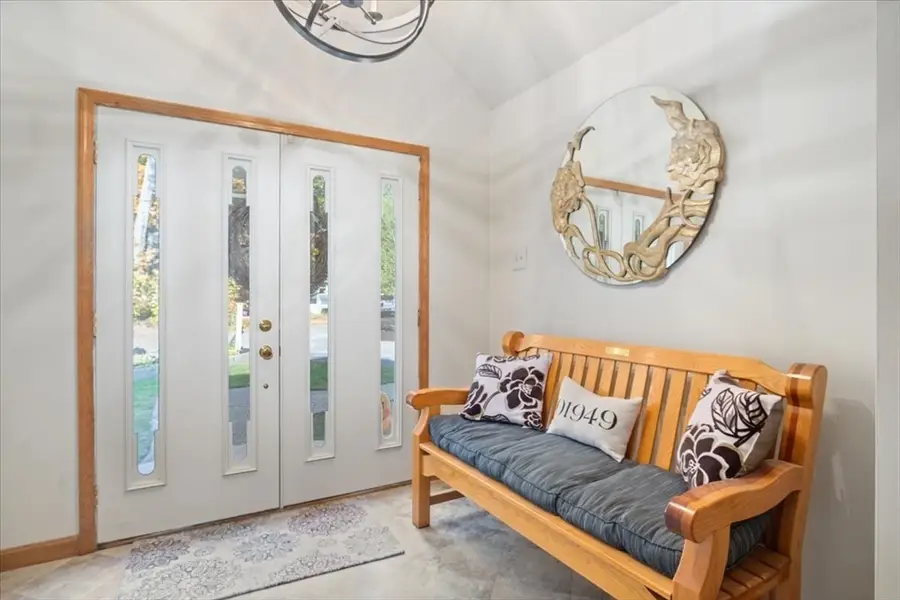 3 Useadoor Street, Middleton, MA 01949 - Image #2