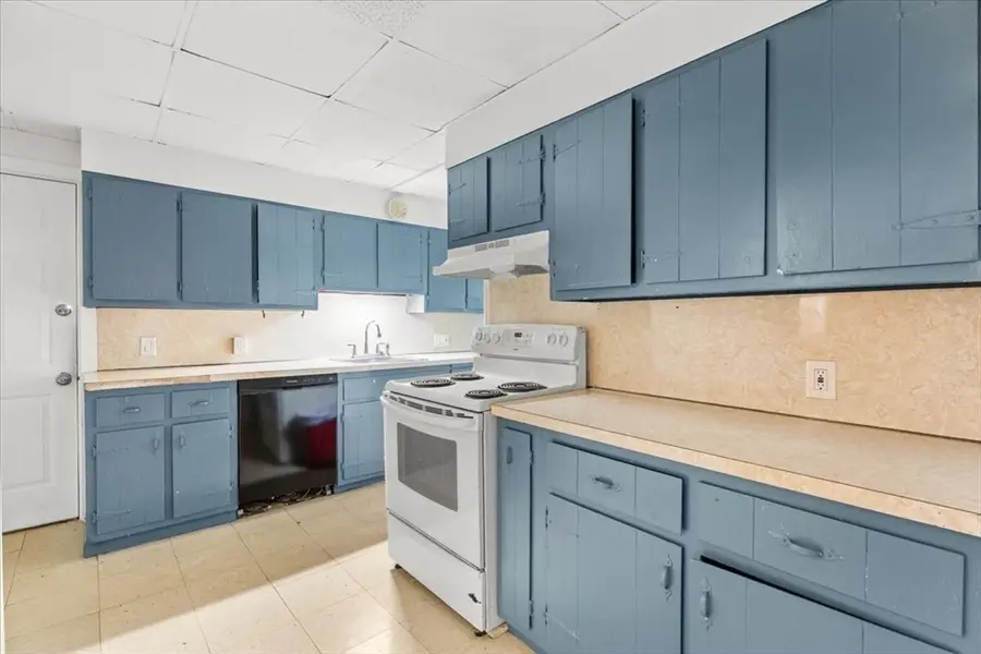 115 Market St, Brockton, MA 02301 - #3