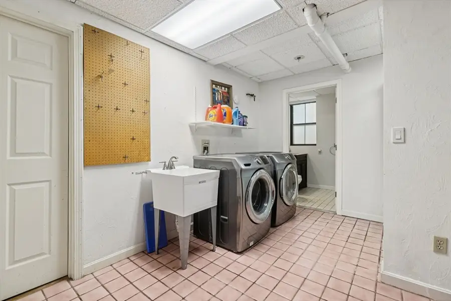 3 Wampanoag Rd, Sharon, MA 02067 - #3