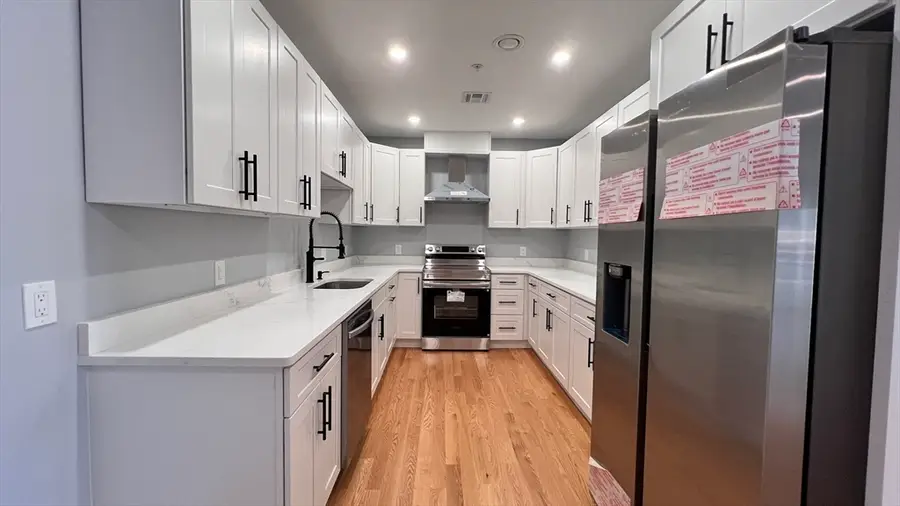 585 Washington St #model-2, Quincy, MA 02169 - Image #2