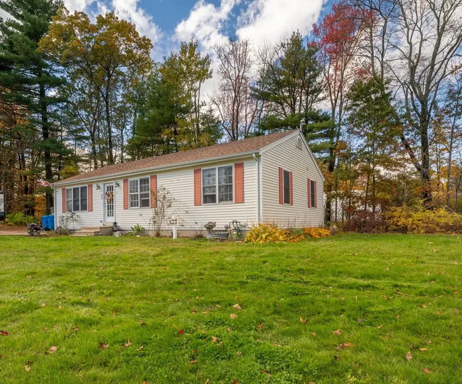 3 West Parish Lane, Merrimac, MA 01860 - #1