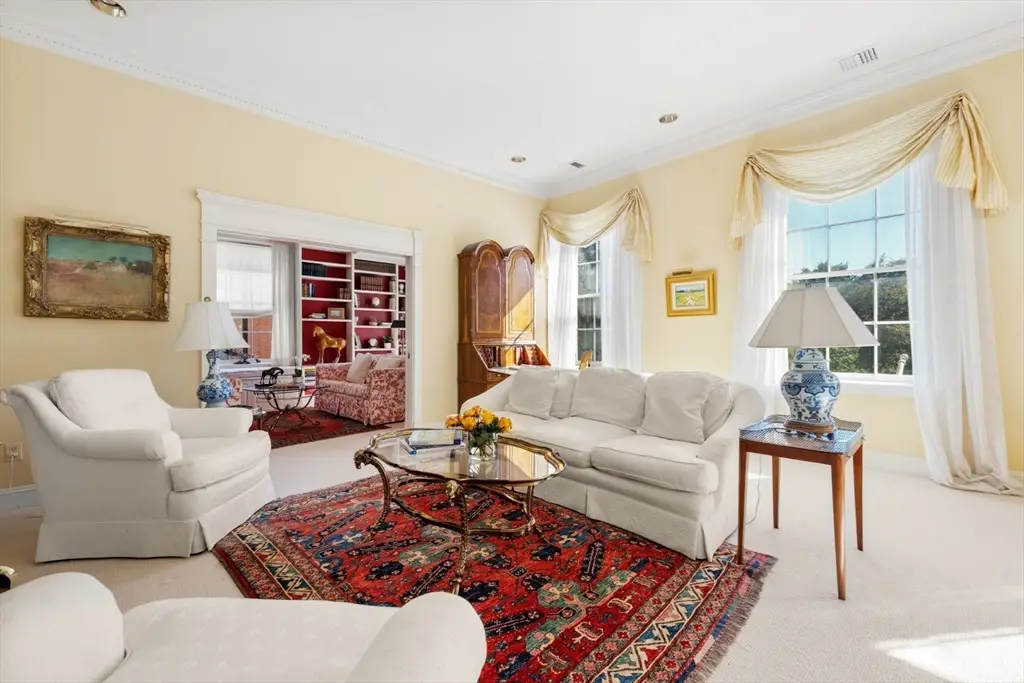 86 Beacon Street #2, Boston, MA 02108 - Image #1