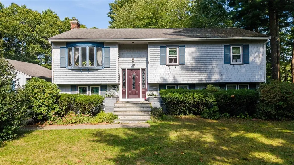 21 Windsor Dr., Wareham, MA 02571 - #1