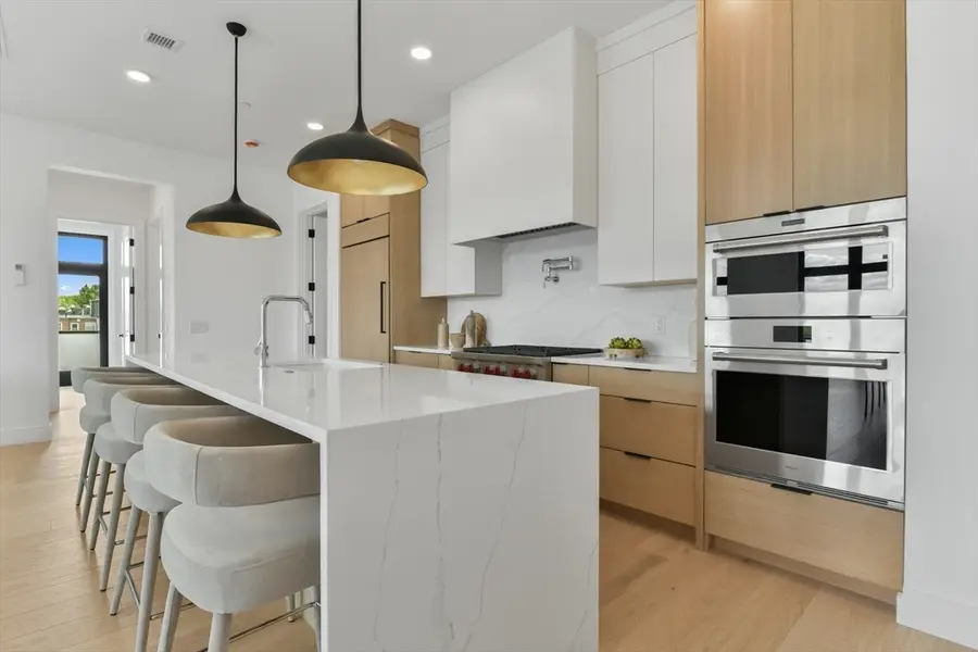 14 Green Street #PH1, Brookline, MA 02446 - Image #3