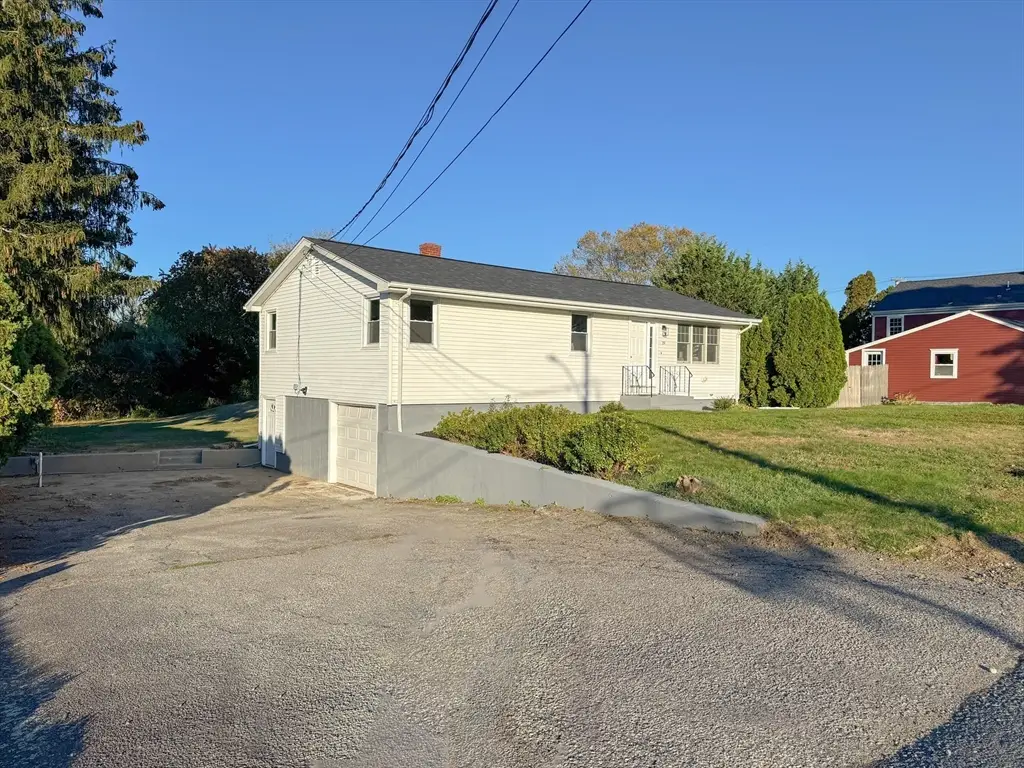 19 Richard Rd, Swansea, MA 02777 - #1