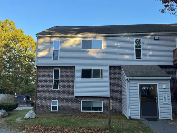 10 Tideview Path #16, Plymouth, MA 02360