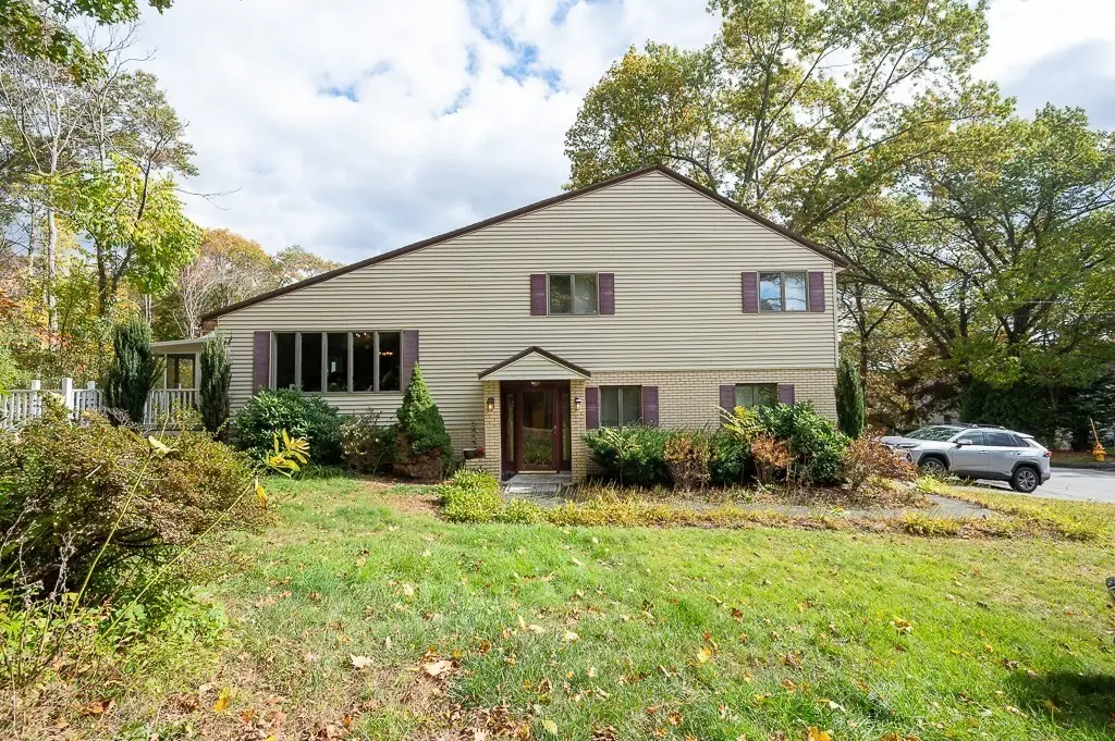 29 Dominion Rd, Worcester, MA 01605 - Image #1