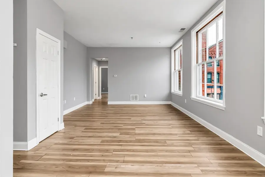 80 Wingate St #2F, Haverhill, MA 01832 - Image #3