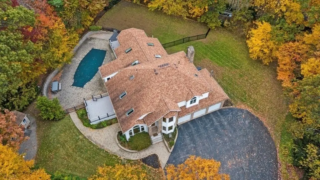 90 Lynnwood Ln, Worcester, MA 01609 - #1