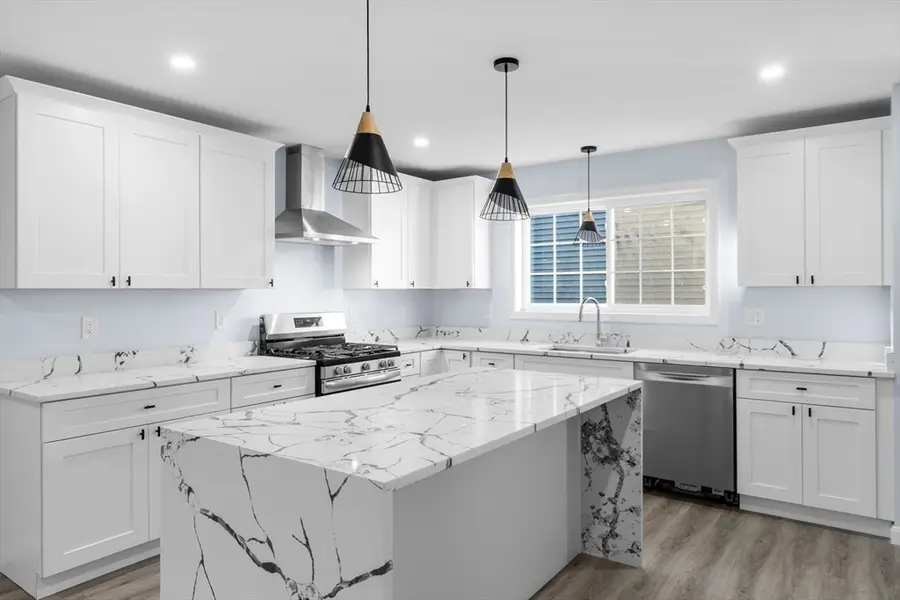 79 Hunter, Fall River, MA 02721 - Image #2