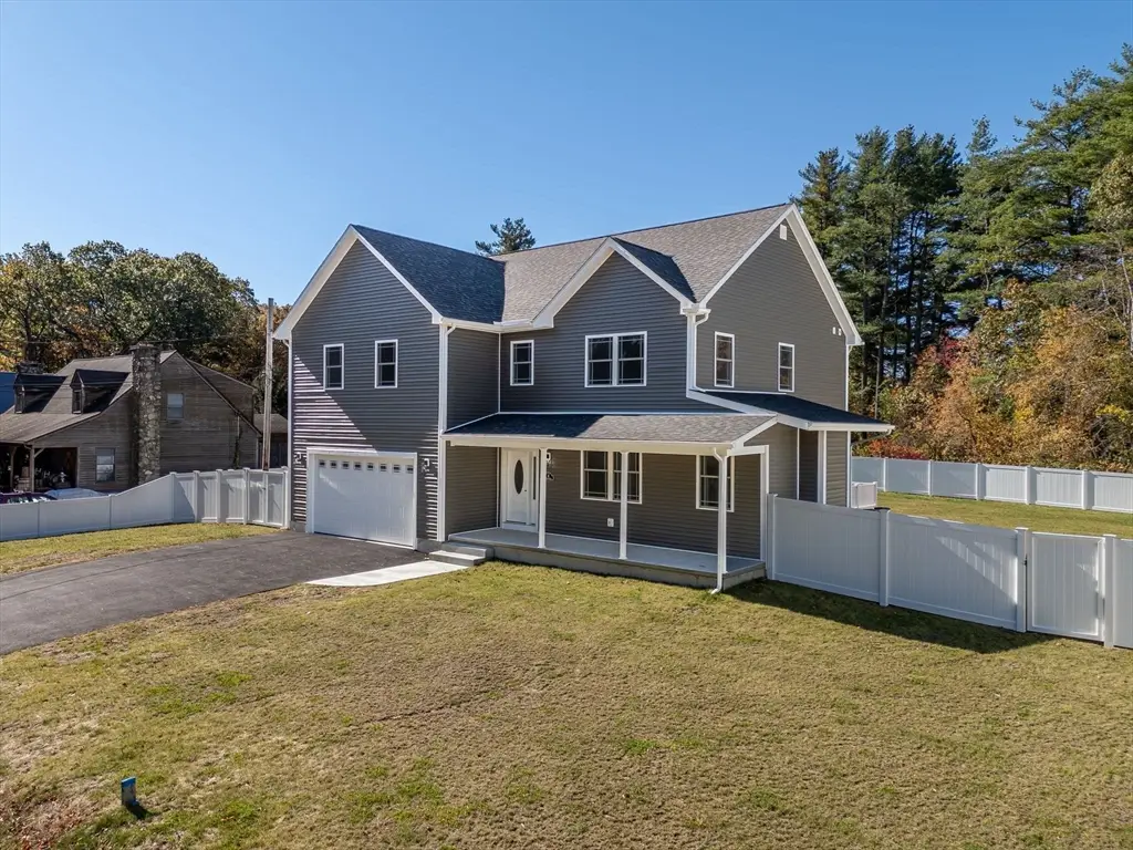 4 Hillcrest Dr, Wilbraham, MA 01095 - Image #1
