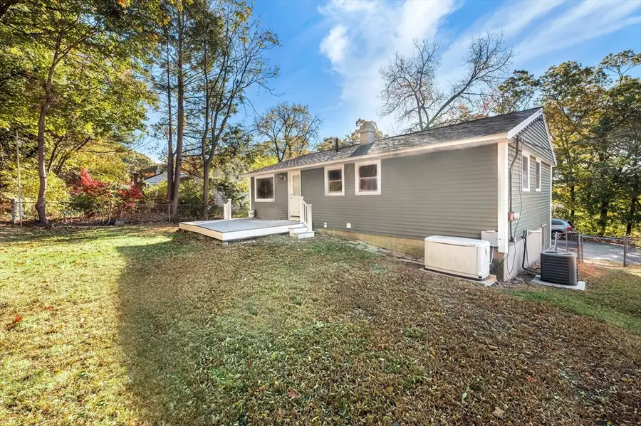 164 Bradley St, Lowell, MA 01850 - Image #2