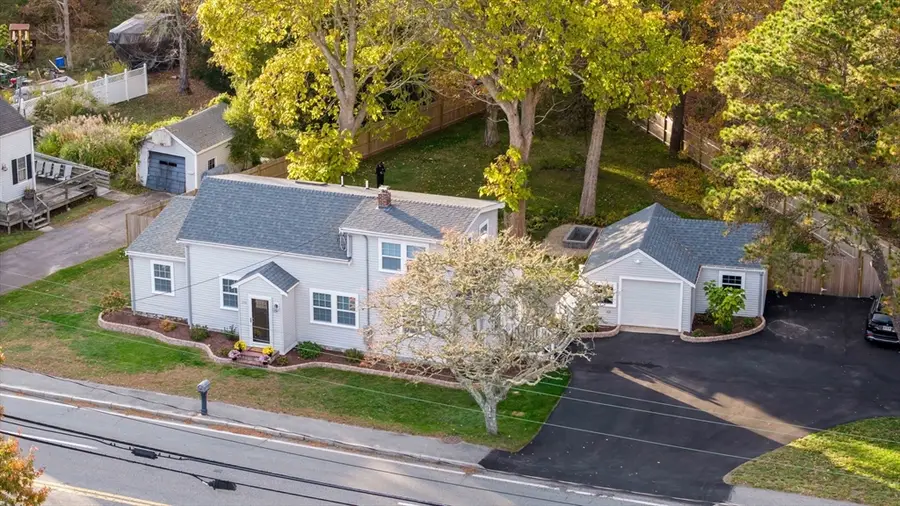 245 Wareham Rd, Marion, MA 02738 - Image #2