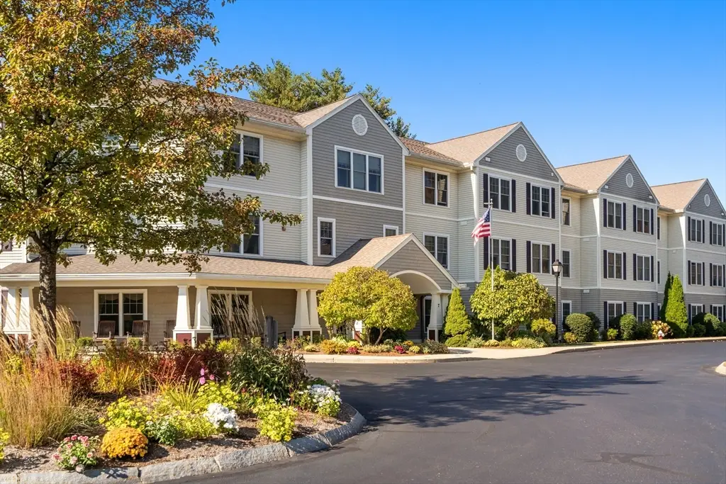 7 Crescent Way #105, Fiskdale, MA 01518 - Image #1