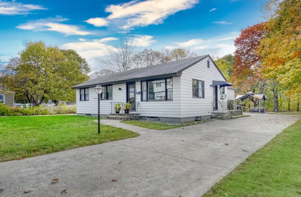 38 Appleton St, Saugus, MA 01906 - Image #1