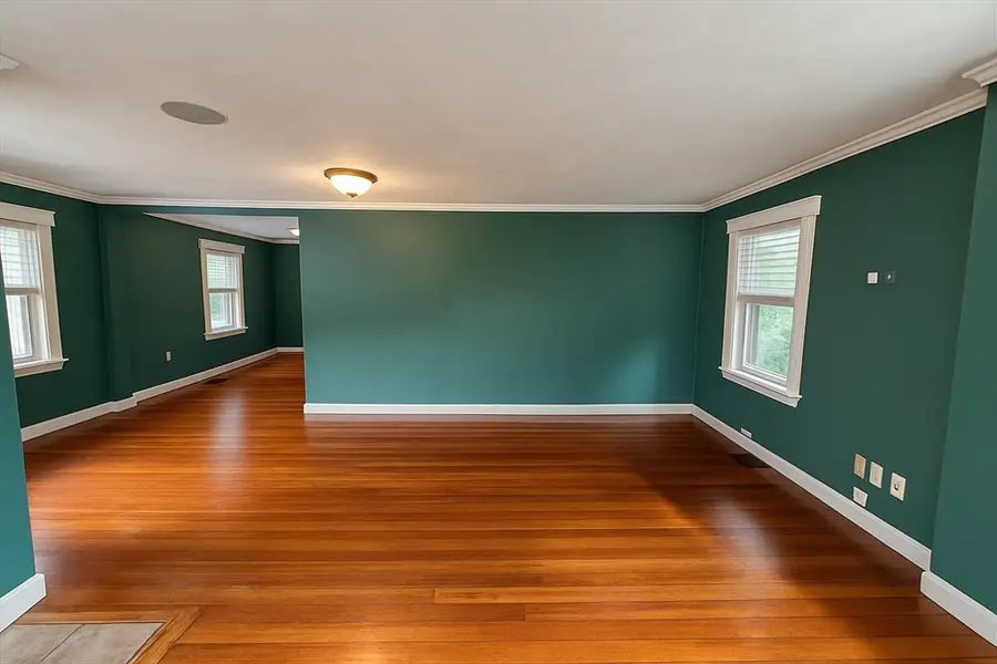 129 Lake St, Waltham, MA 02451 - Image #3