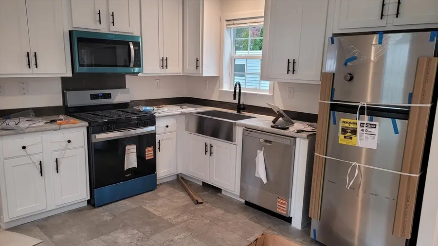 286 Newbury #110, Peabody, MA 01960 - Image #2