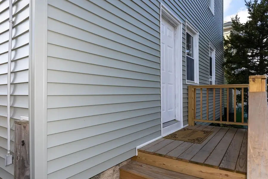23 Slocum Street, Acushnet, MA 02743 - Image #3