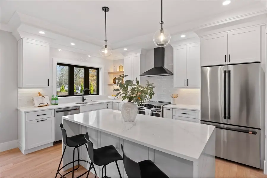 10 Webber Avenue #201, Bedford, MA 01730 - Image #2