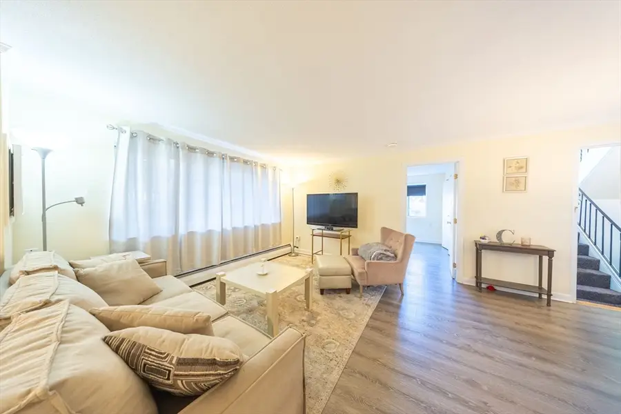 220 Essex St #1, Melrose, MA 02176 - Image #3