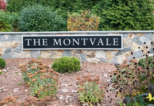 200 Ledgewood Drive #505, Stoneham, MA 02180