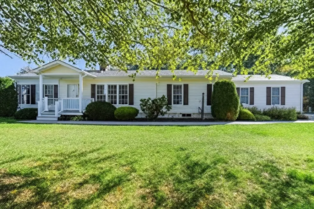 806 Waverly Street, Middleboro, MA 02346 - #1