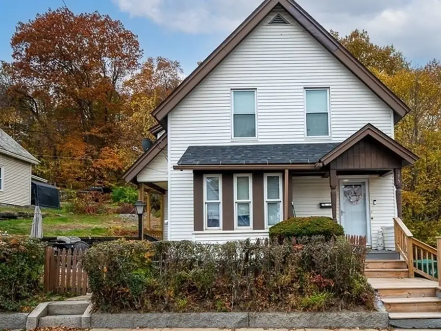 375 Rollstone St, Fitchburg, MA 01420 - Image #2