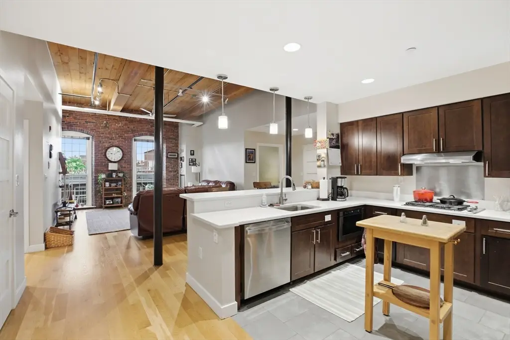 130 John St #455, Lowell, MA 01852 - Image #1