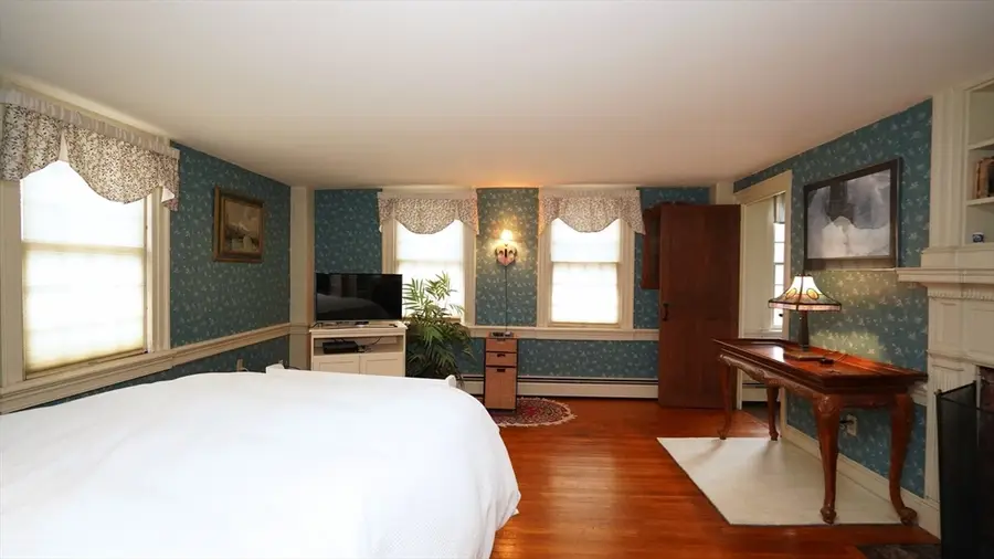 678 North Main Street, Attleboro, MA 02703 - Image #2