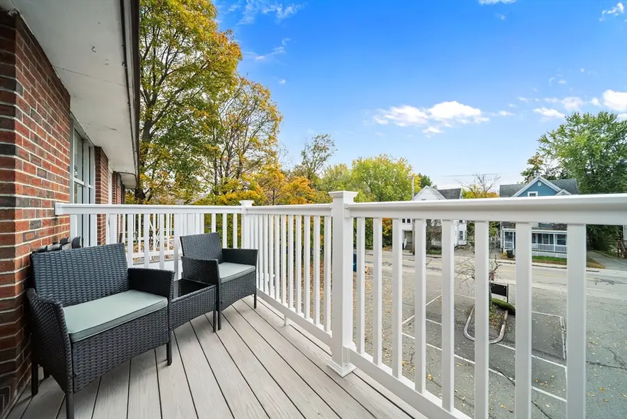 99 Pleasant St #2-1, Watertown, MA 02472 - Image #3